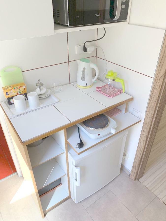 Krasny Apartman U Lesa, Trolejbus Do Centra A Bvv, Parkovani Zdarma Брно Экстерьер фото